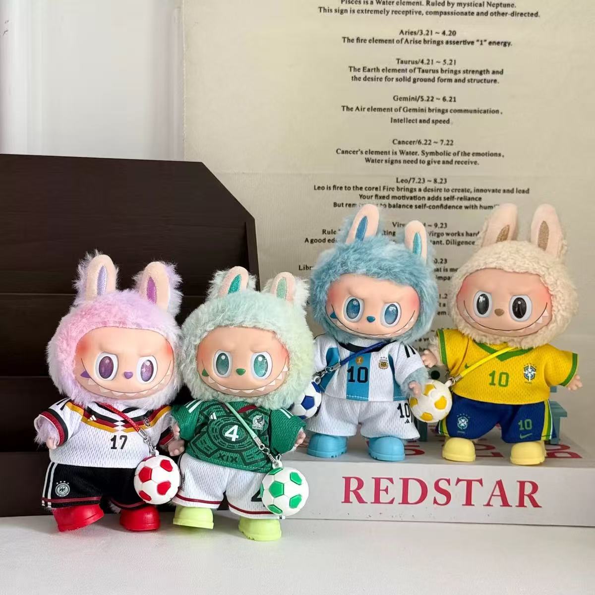 Designed for 17cm art toy dolls. Fits most big-ears designer vinyl dolls, compatible with popular collectible figures from brands like Pop Mart.